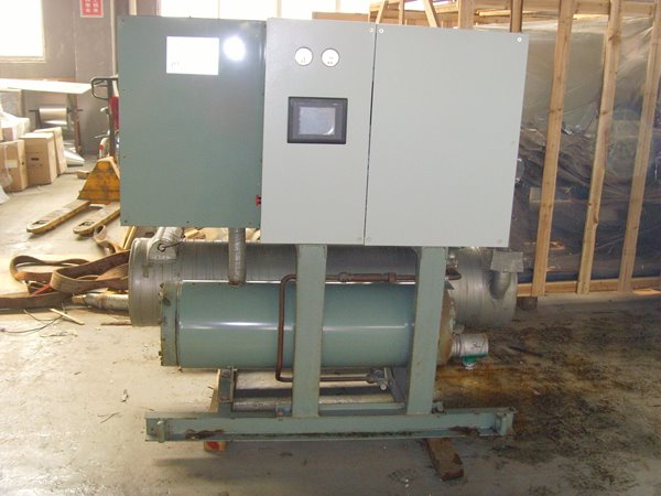 比如酒店中央空调不停机清洗方法介绍